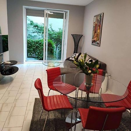 Central Vienna Apartment With Unique 40M2 City Garden & Self Check In Esterno foto